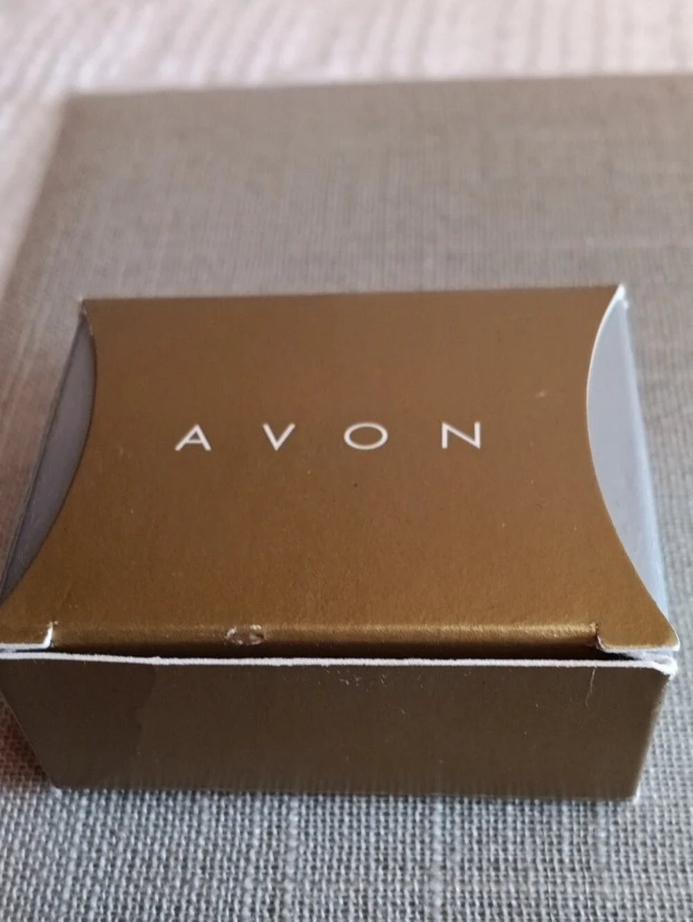 Avon Double Butterfly Brooch Pin Iridescent Lavender In Box 1999